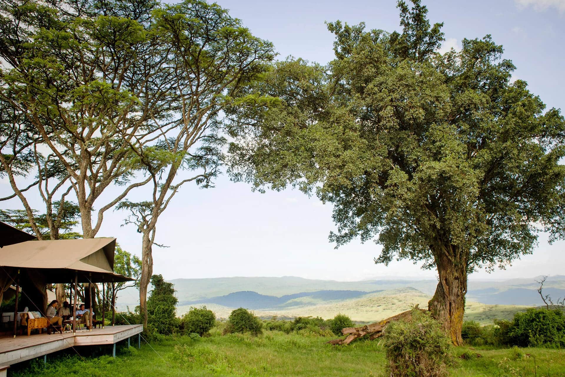 The mess tent at Entamanu Ngorongoro with view of the Ngorongoro Crater