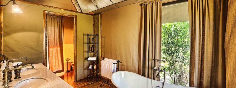 Elewana Sand River Maasai Mara Bathroom