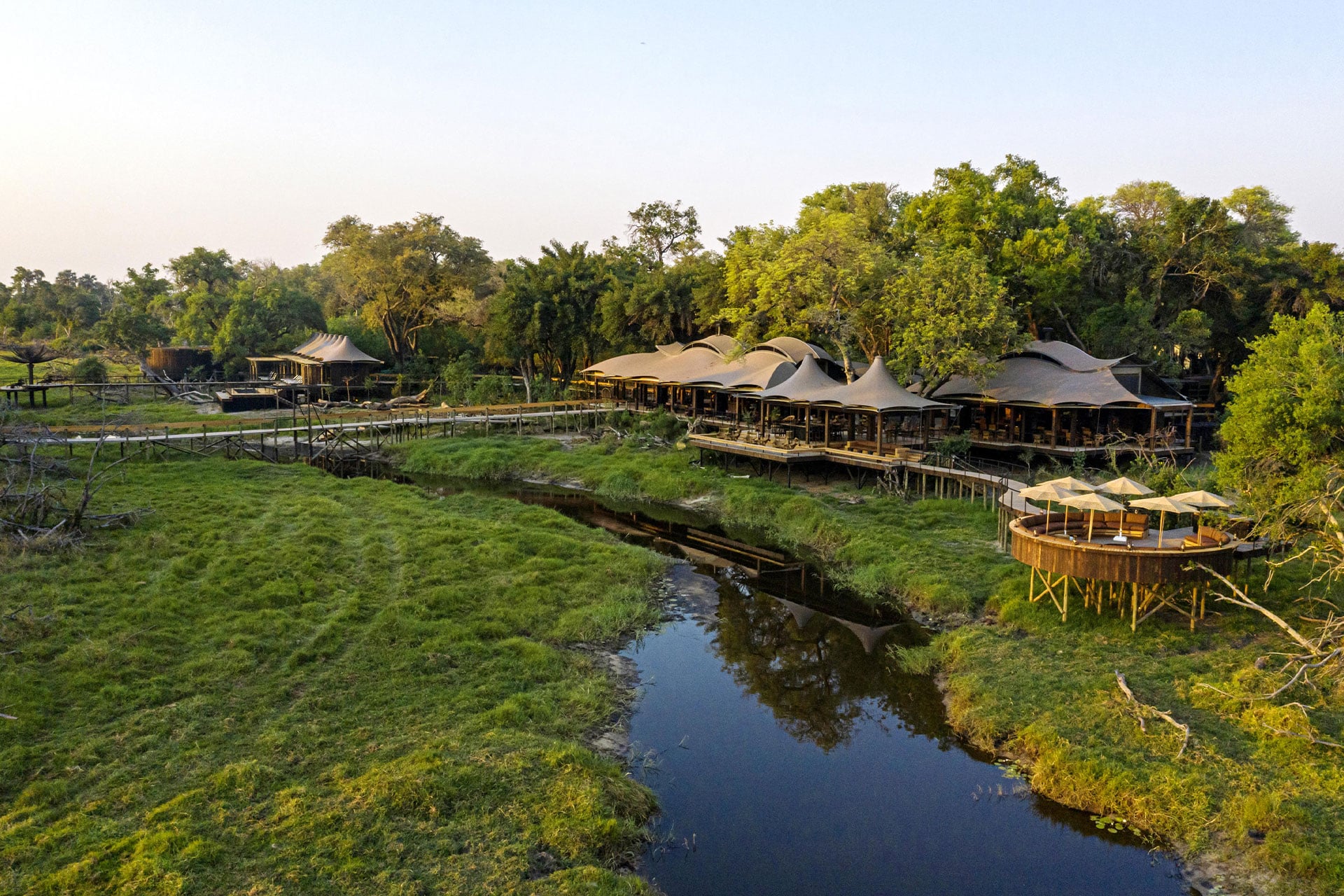 fly-in safaris