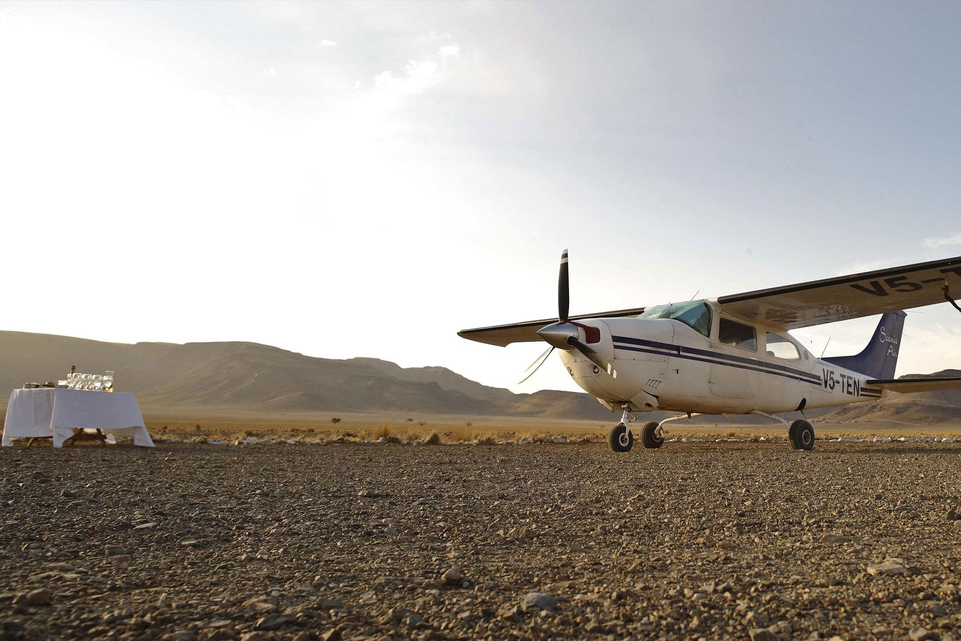 fly-in safaris