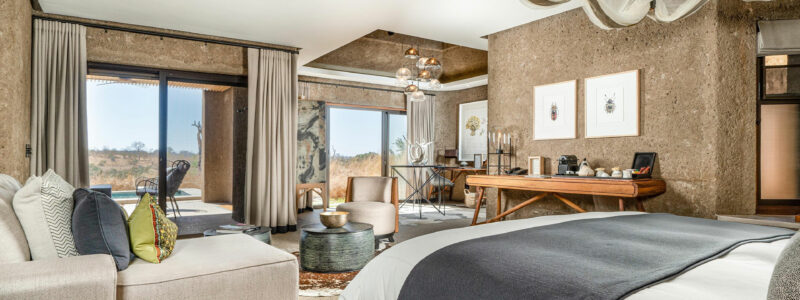 earth_lodge_lux_suite_bedroom_2_resize1