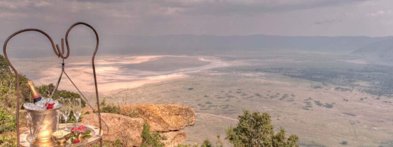 andBeyond_0000s_0001_ngorongoro-crater-lodge7
