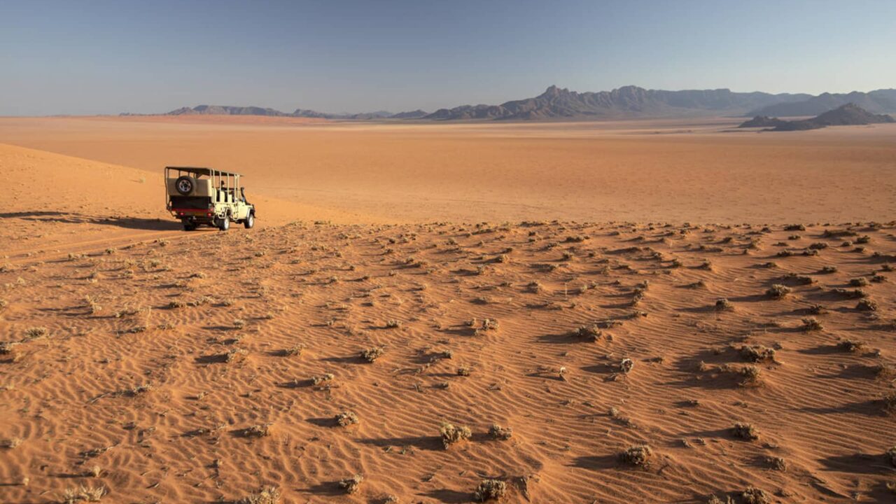 Kwessi Dunes Lodge Safari to Namibia