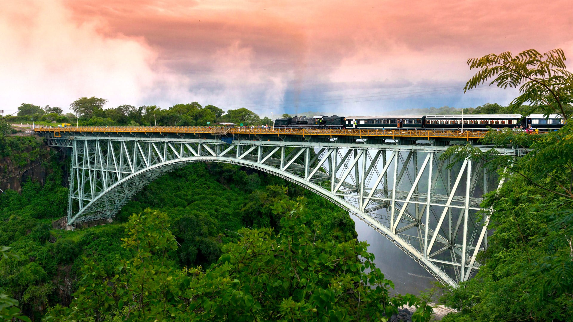 Luxury train safaris