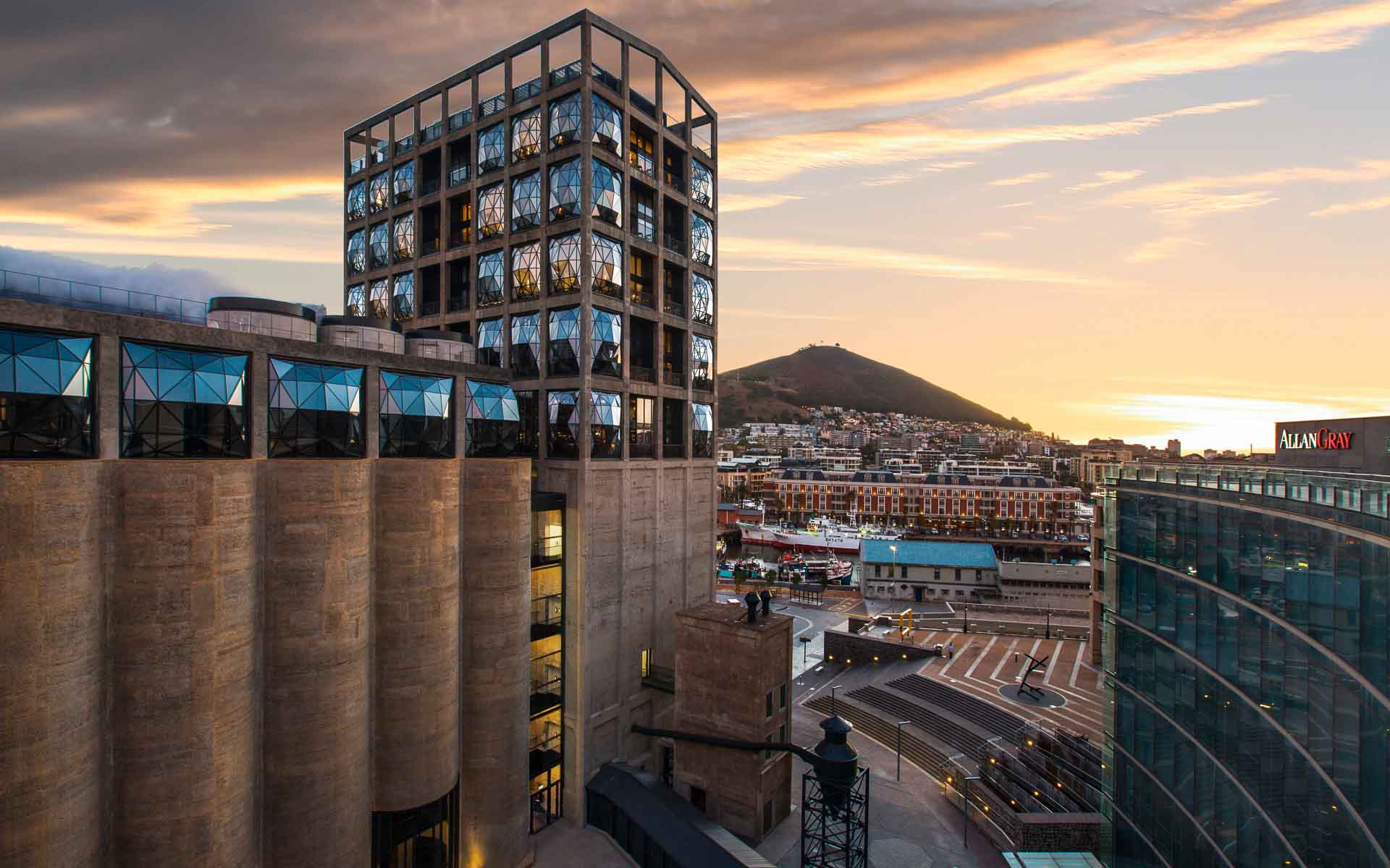 The Zeitz Museum of Contemporary African Art exterior during sunset – one of the top art galleries in Cape Town.