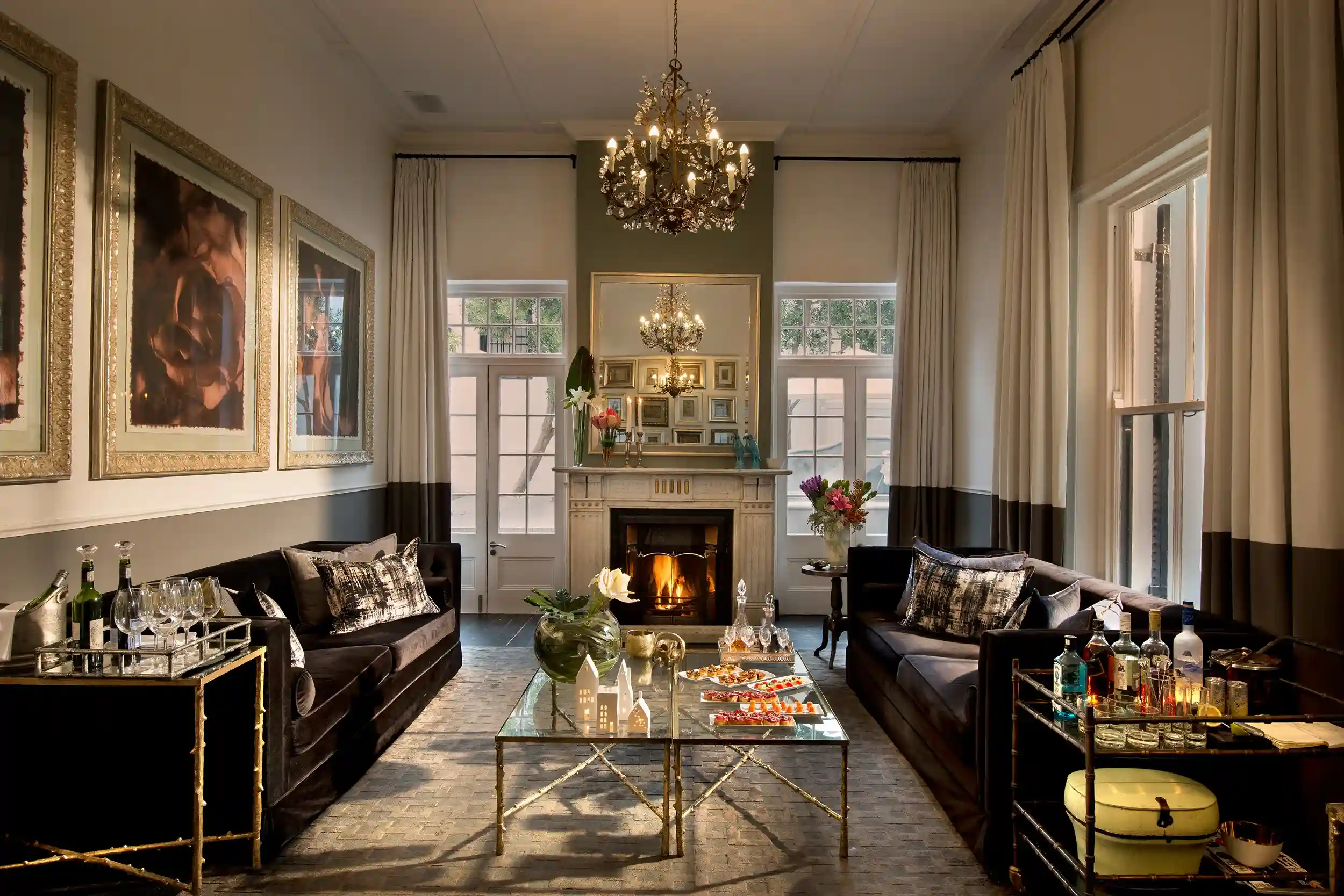 3.cape_cadogan_-_guest_lounge_area1_8_11zon