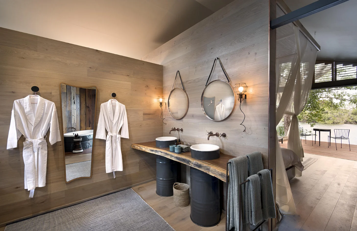 Copy of Thorntree River Lodge Mosi Oa Tunya National Park Zambia_26