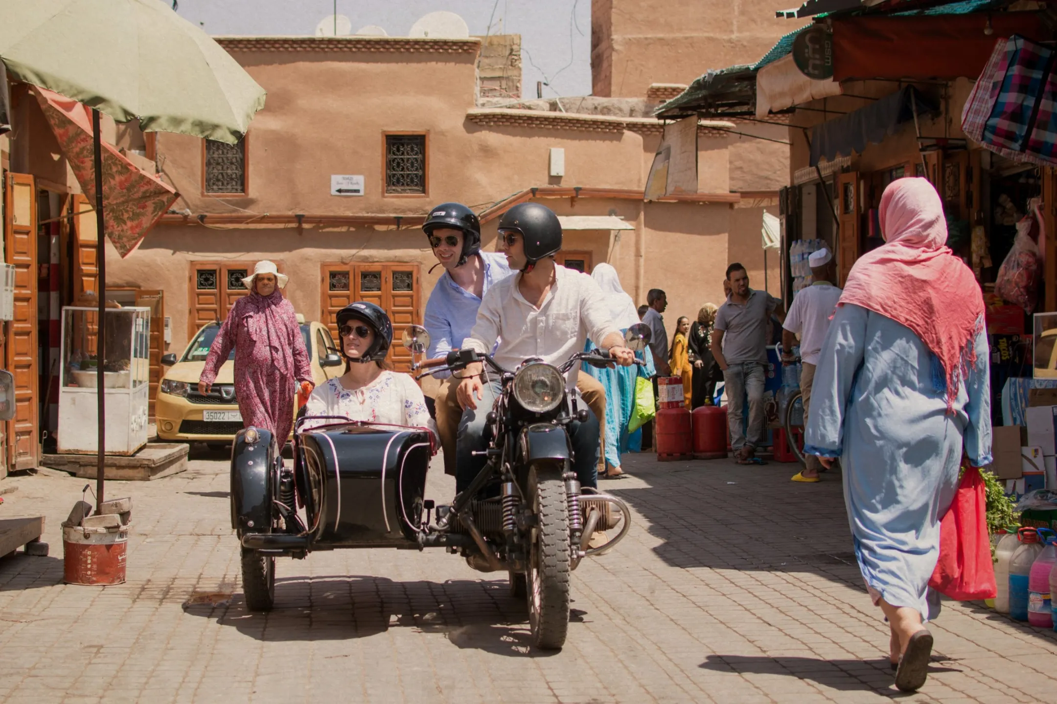 Sidecar adventure through Marrakech