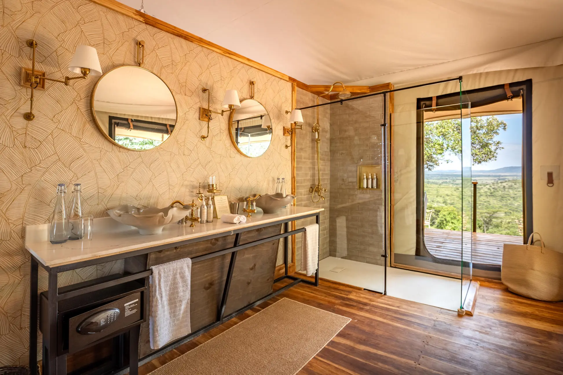 Copy of 1751893839504_HoneymoonTent_CottarsCamp_TCunniffe_004