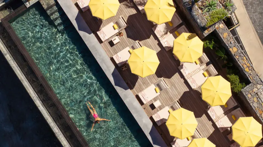 Santosha bar - Infinity pool (2)