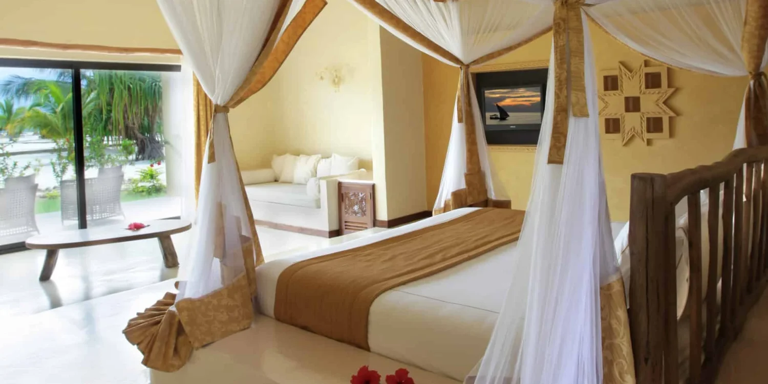 Beach-Suite-03-1-scaled